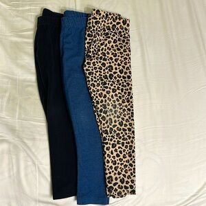 3 pairs used toddler 4t leggings
